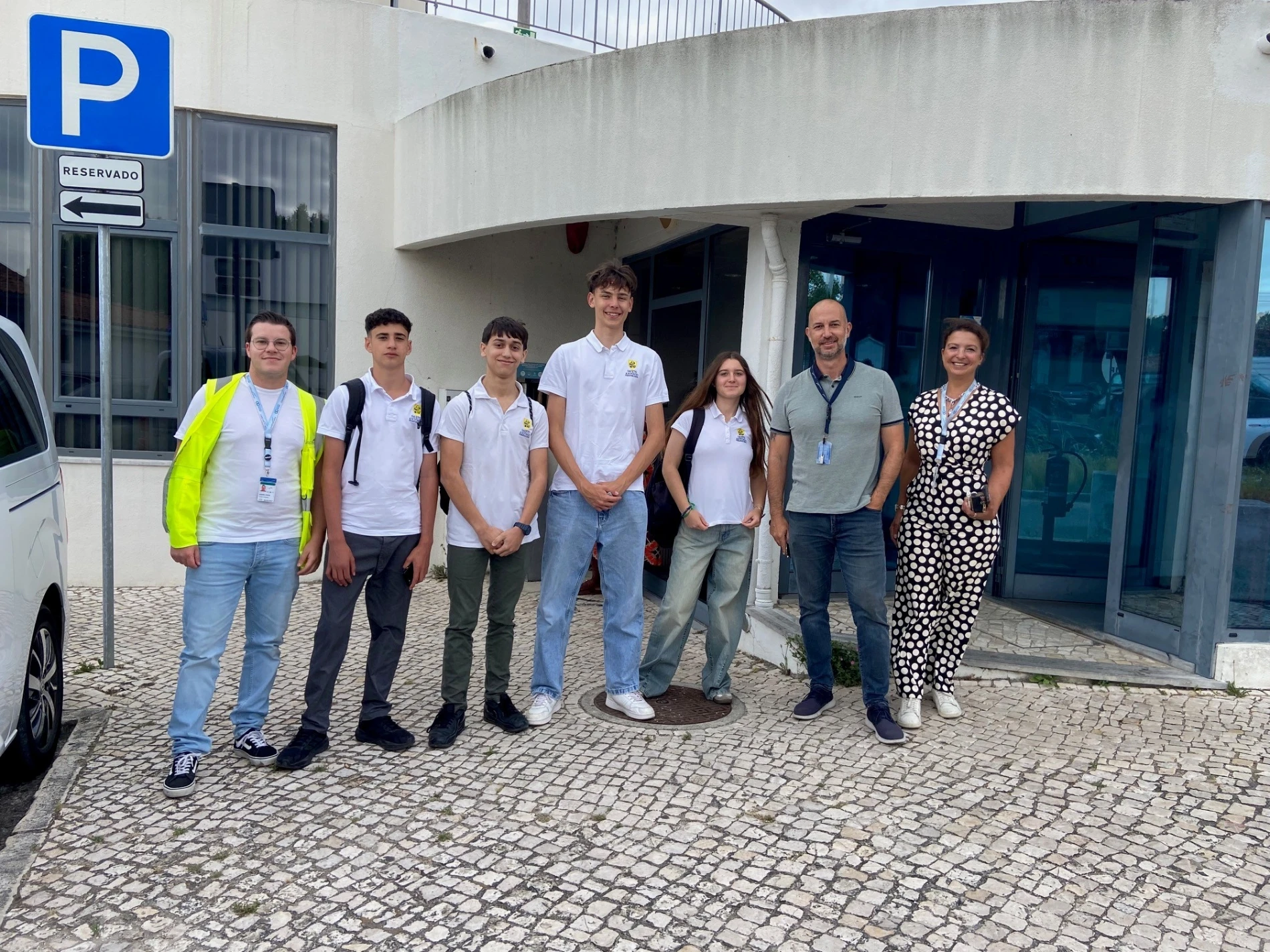 Alunos vivem a experiência do primeiro emprego através do programa Work Experience