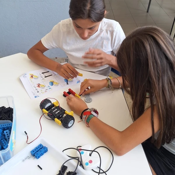 During the first two weeks of July, our Summer School was filled with fun and adventure. The children enjoyed surfing, Laser Tag, treasure hunts, arts and crafts workshops, beach days, and plenty of sports, creating unforgettable memories.